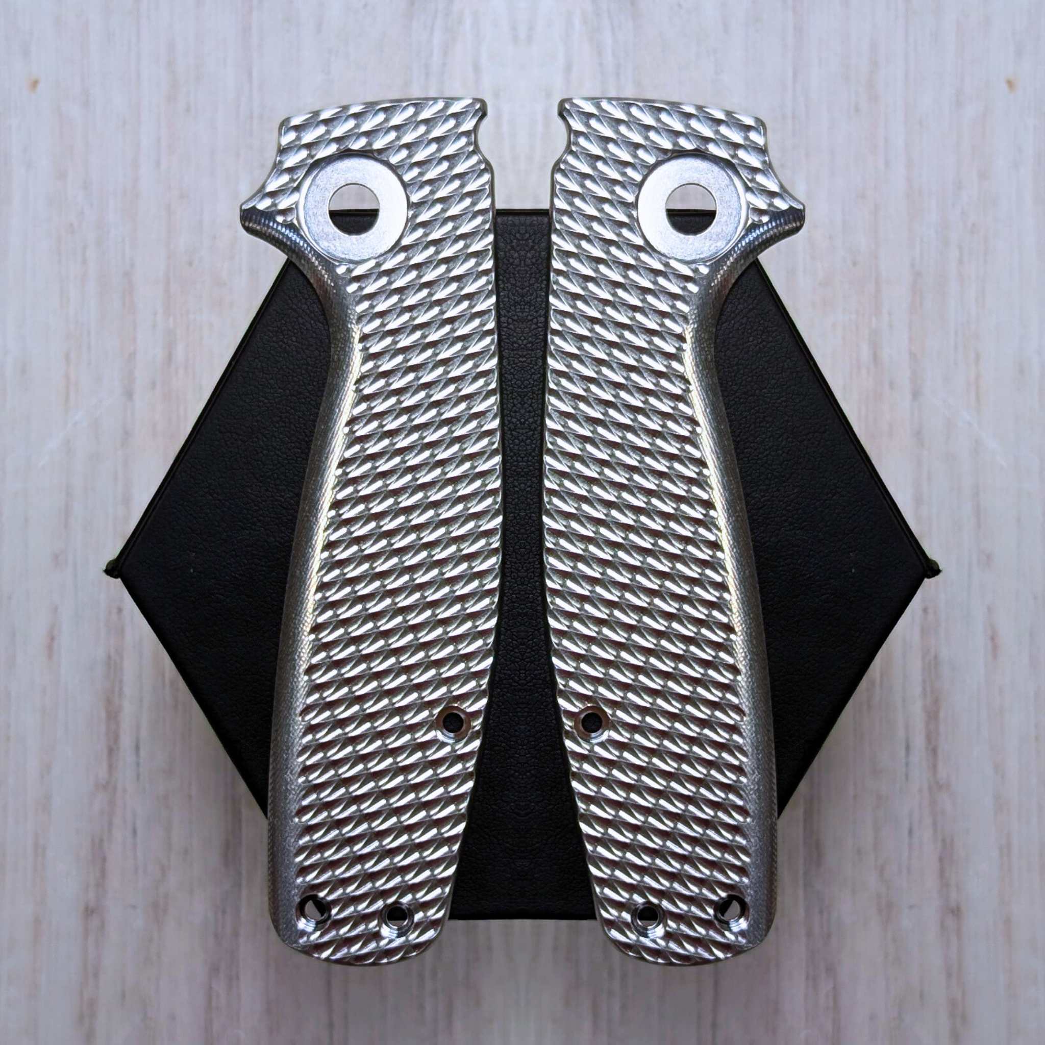 PHAT GOAT+ /  LINERLESS - Thick Titanium Scales (Compatible with Demko Shark Cub® Big Pivot Models) - Image 4