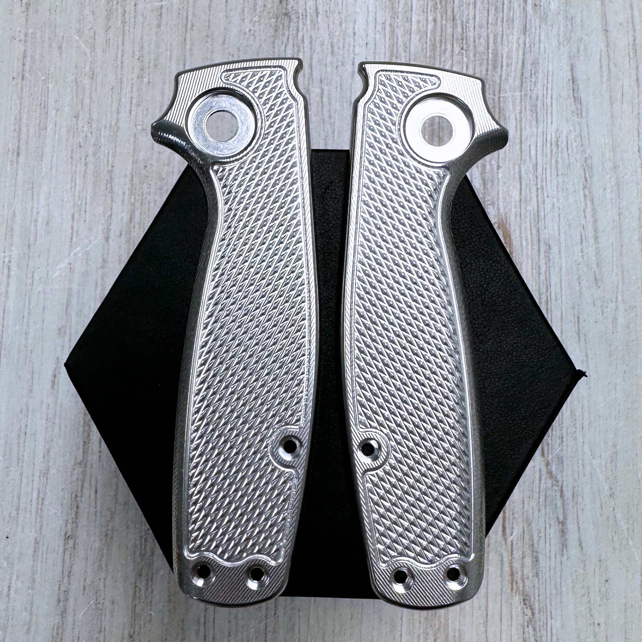 PHAT GOAT+ /  LINERLESS - Thick Titanium Scales (Compatible with Demko Shark Cub® Big Pivot Models) - Image 9