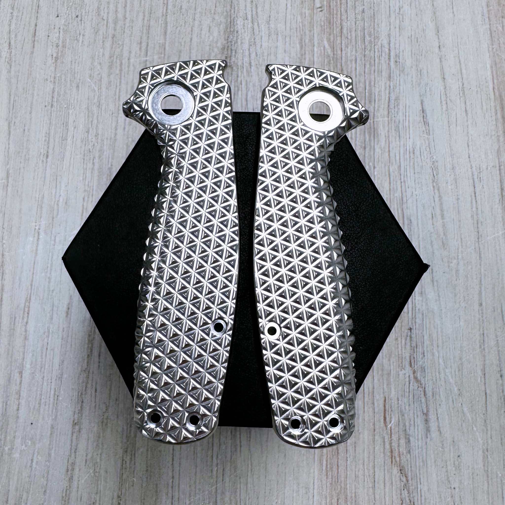 PHAT GOAT+ /  LINERLESS - Thick Titanium Scales (Compatible with Demko Shark Cub® Big Pivot Models) - Image 5