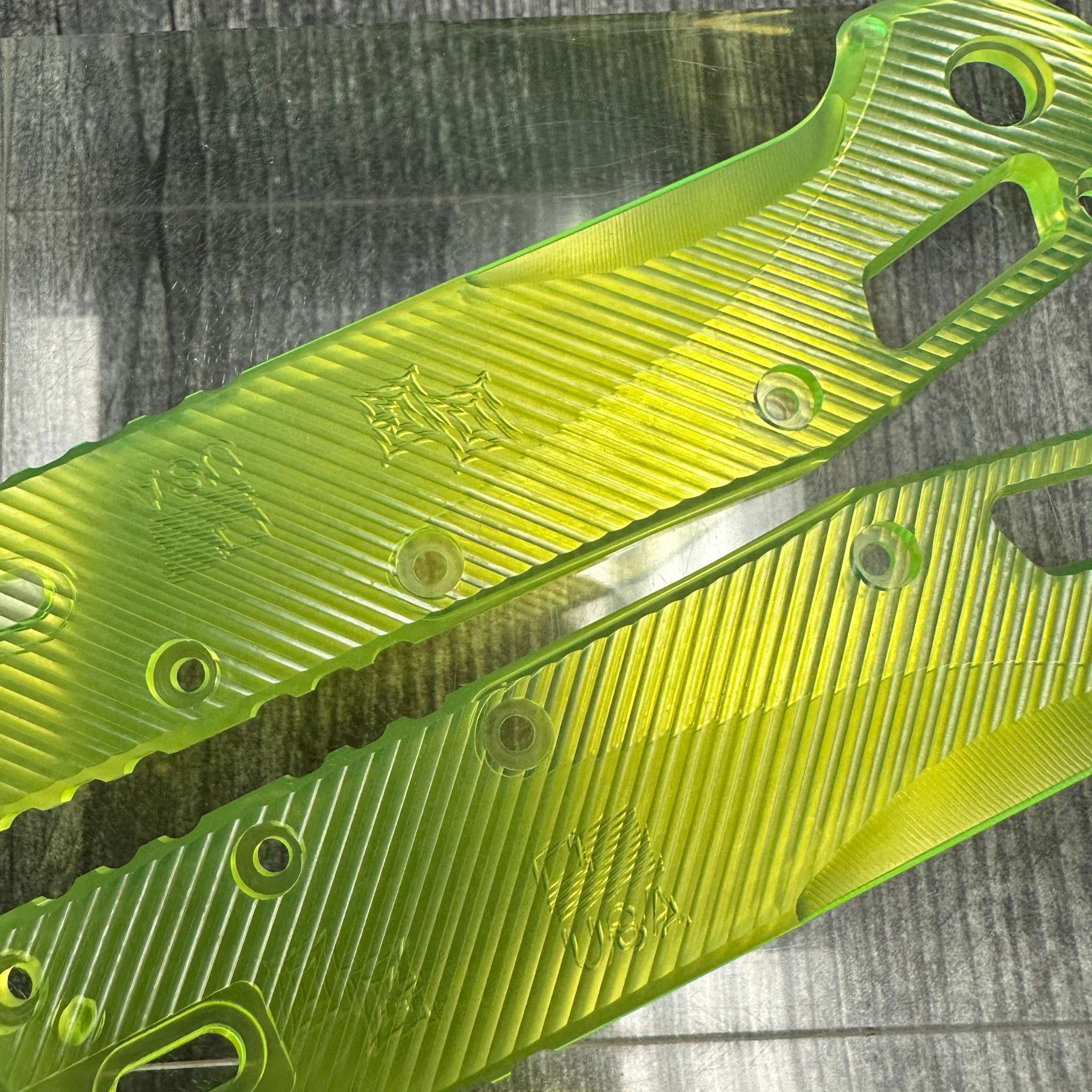 STOCKY GOAT / Polymer Scales (Compatible with Microtech Standard Issue (MSI)) - Image 6