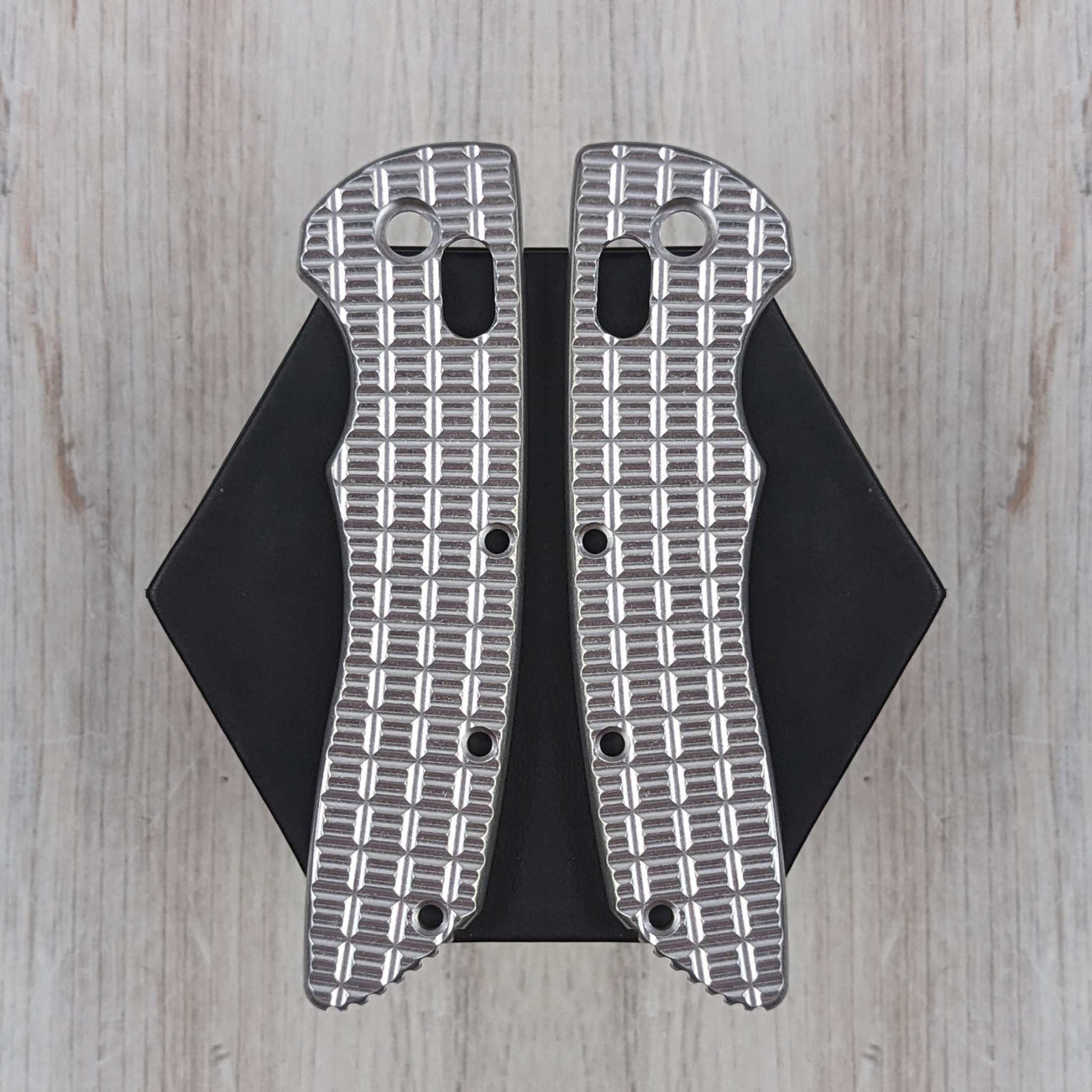 STOCKY GOAT -  Pineapple - Aluminum Scales (Compatible with Hogue Deka v2) - Image 3