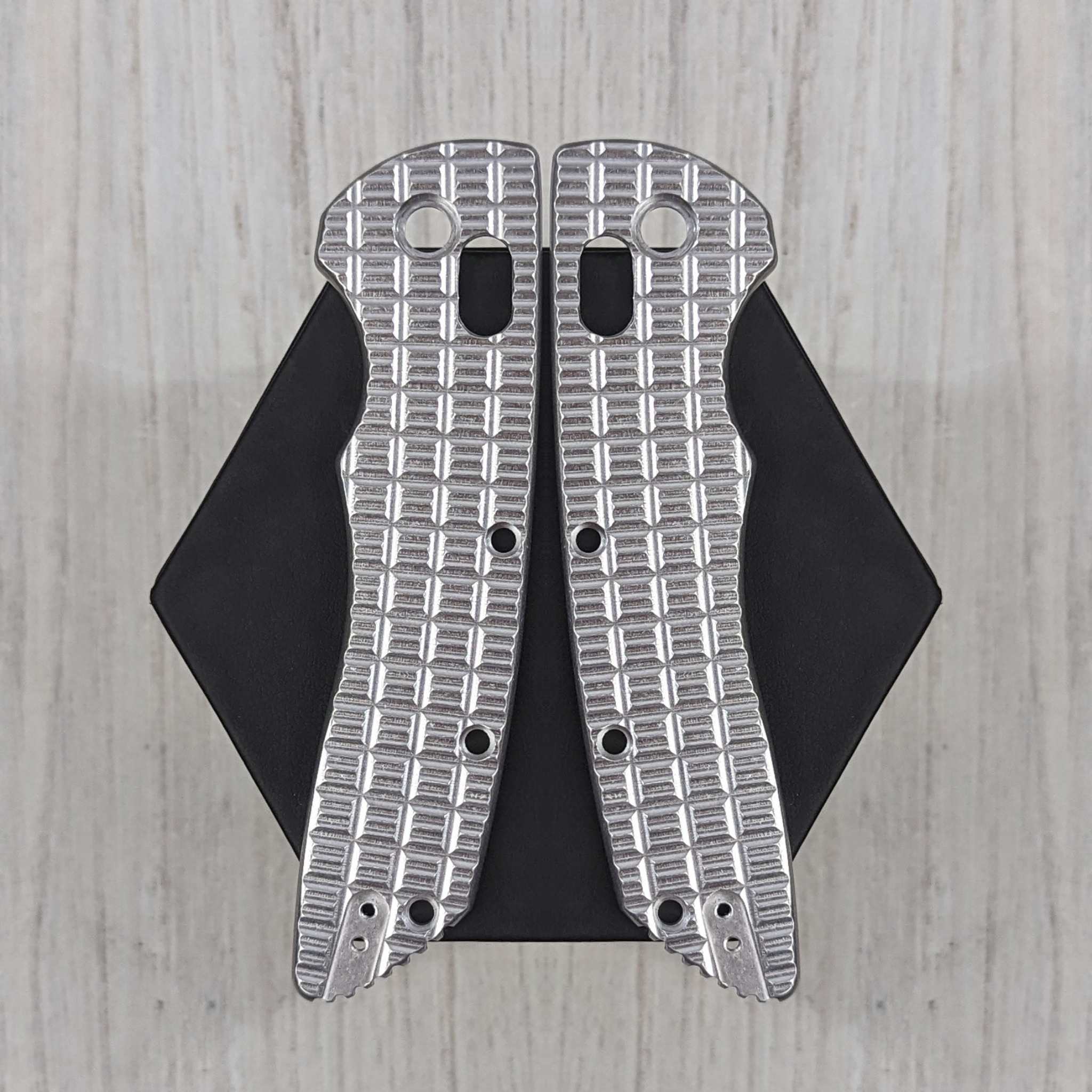 STOCKY GOAT -  Pineapple - Aluminum Scales (Compatible with Hogue Deka v2) - Image 4