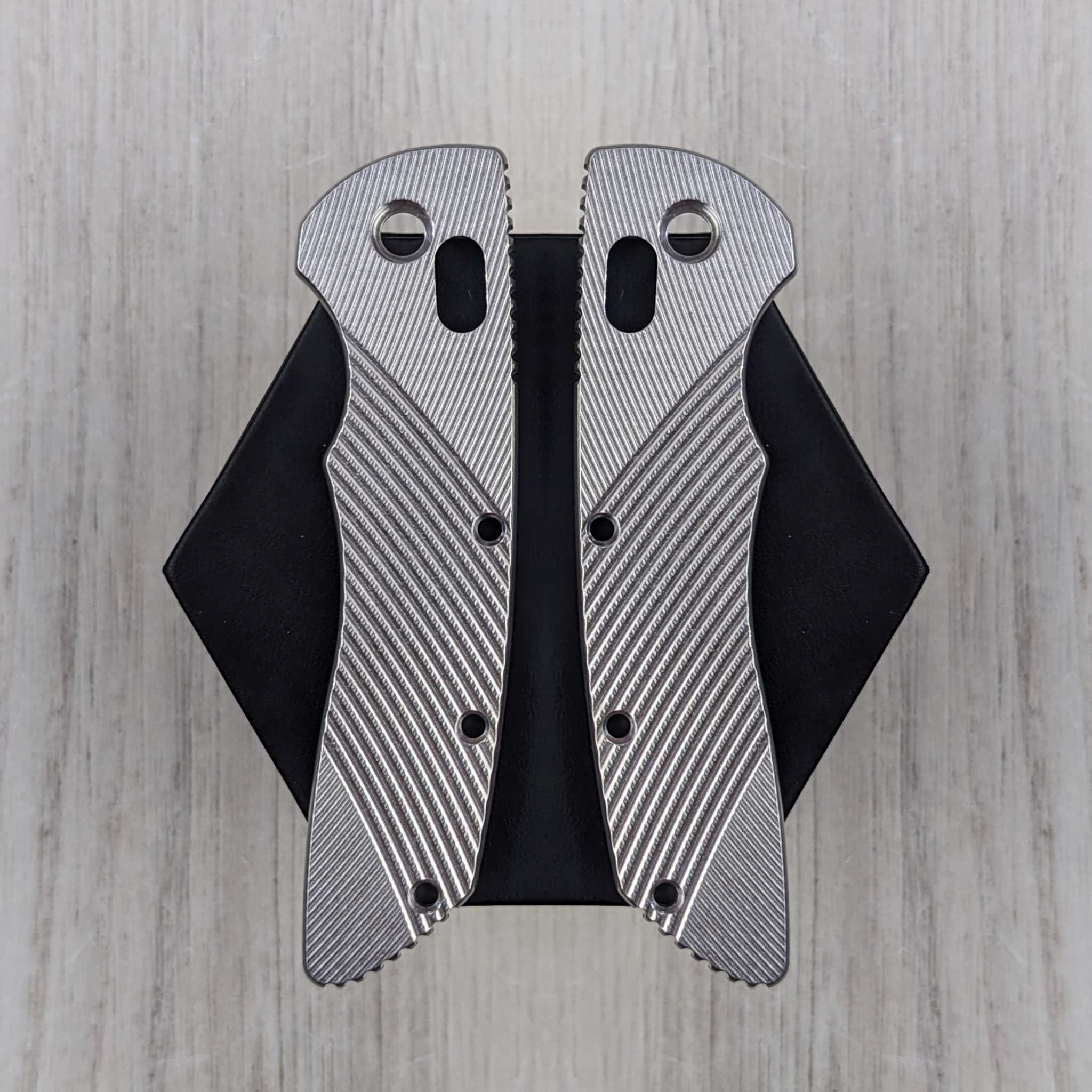 STOCKY GOAT - Wings - Aluminum Scales (Compatible with Hogue Deka v2) - Image 3
