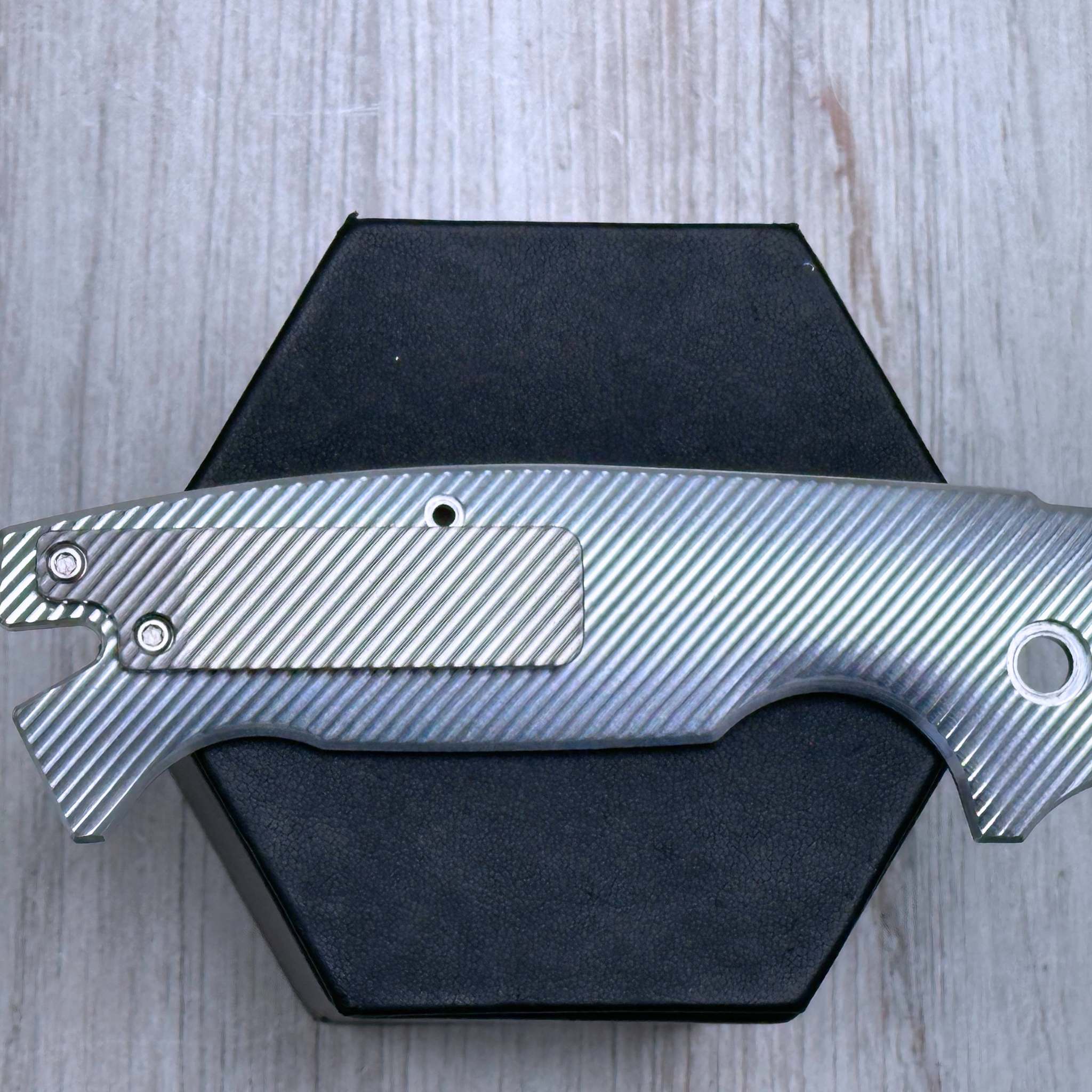 Cold Steel AD-10 Titanium Pocket Clip - Image 5